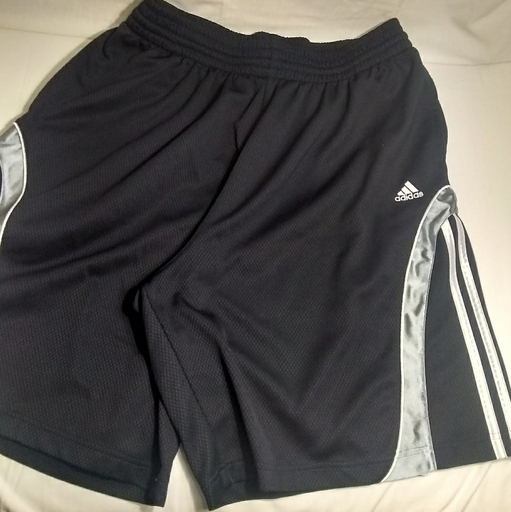 Adidas mens basketball/athletic shorts.